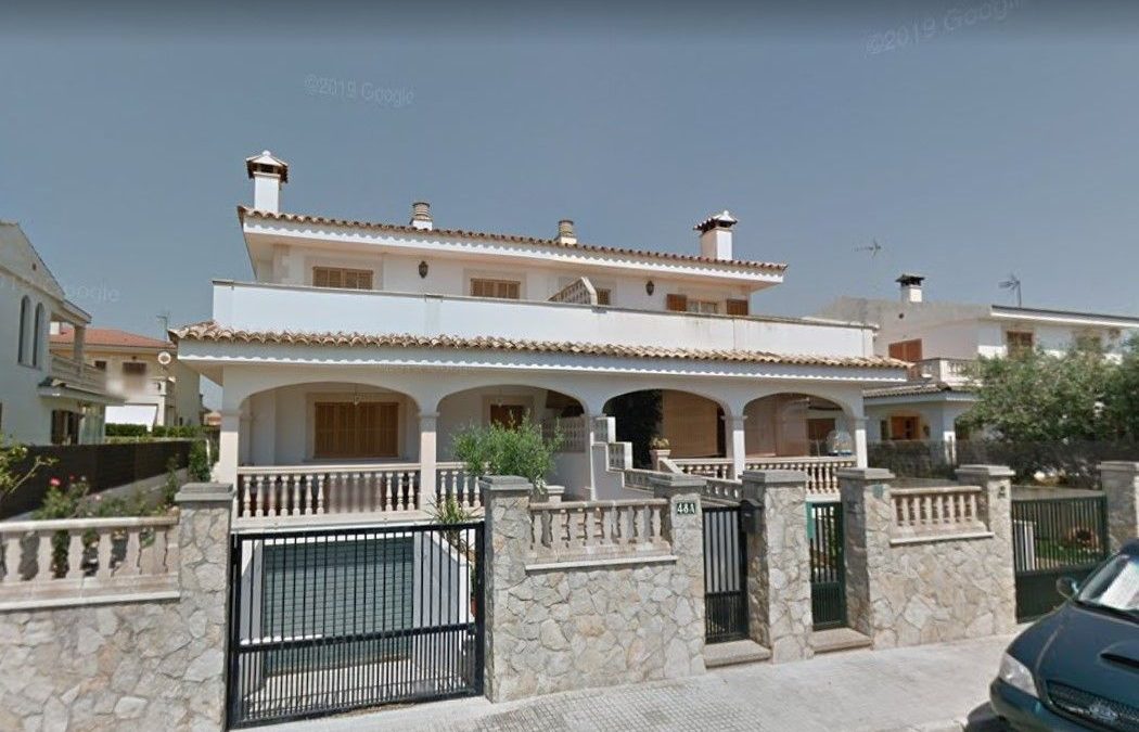 CHALET PAREADO EN URBANIZACION SA CABANA – PONT D’INCA