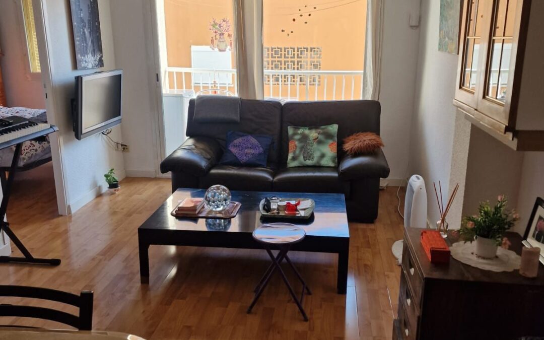 PISO DE 3 HABITACIONES EN SON COTONER CON BALCON Y AZOTEA CON TRASTERO
