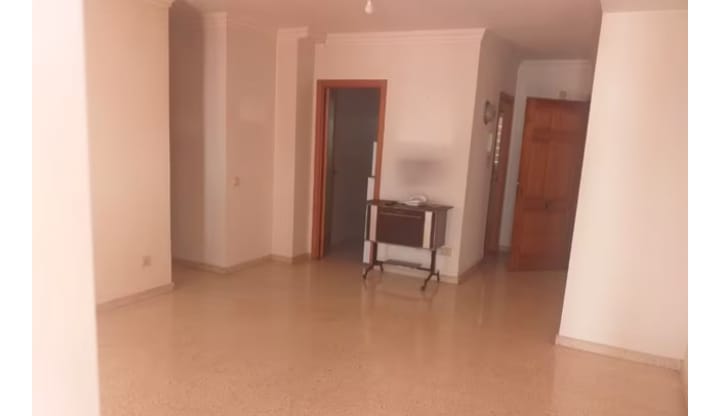 ENCANTADORA PLANTA BAJA DE 1 HABITACION CON 95 m2 TERRAZA ZONA CIUDAD JARDIN