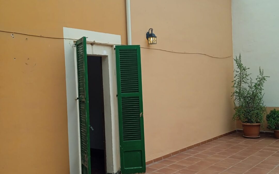 PRIMER PISO CON TECHO LIBRE Y GRAN TERRAZA EN ZONA BLANQUERNA