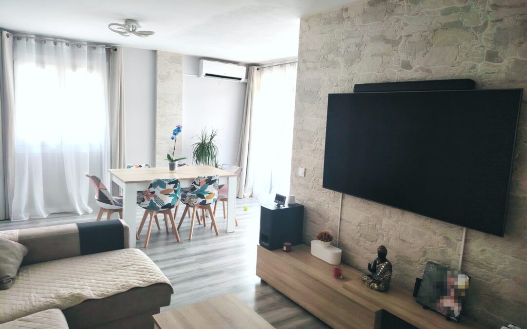 PISO DE 3 HABITACIONES Y DOS BAÑOS CON SOLARIUM REFORMADO EN LLOSETA