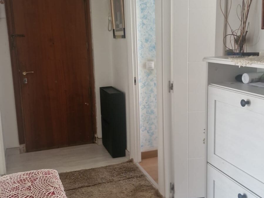 CENTRICO PISO REFORMADO DE 3 HABITACIONES Y 2 BAÑOS EN ZONA ARCHIDUQUE LUIS SALVADOR – PALMA