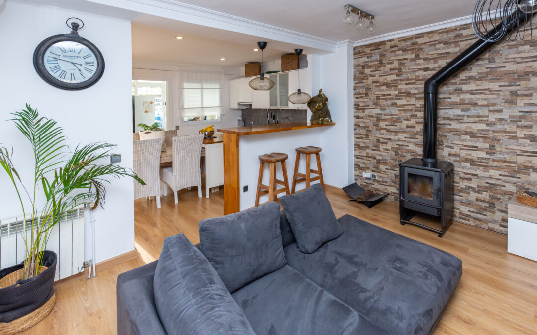 FUNCIONAL CHALET ADOSADO EN SON FERRER – CALVIA
