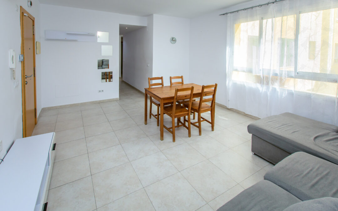 PRIMER PISO LISTO PARA ENTRAR A VIVIR CON PLAZA DE APARCAMIENTO Y TRASTERO INCLUIDOS EN ANDRATX