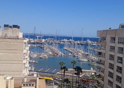EN ALQUILER ESPECTACULAR PISO CON IMPRESIONANTES VISTAS AL PASEO MARITIMO / CATEDRAL- PALMA